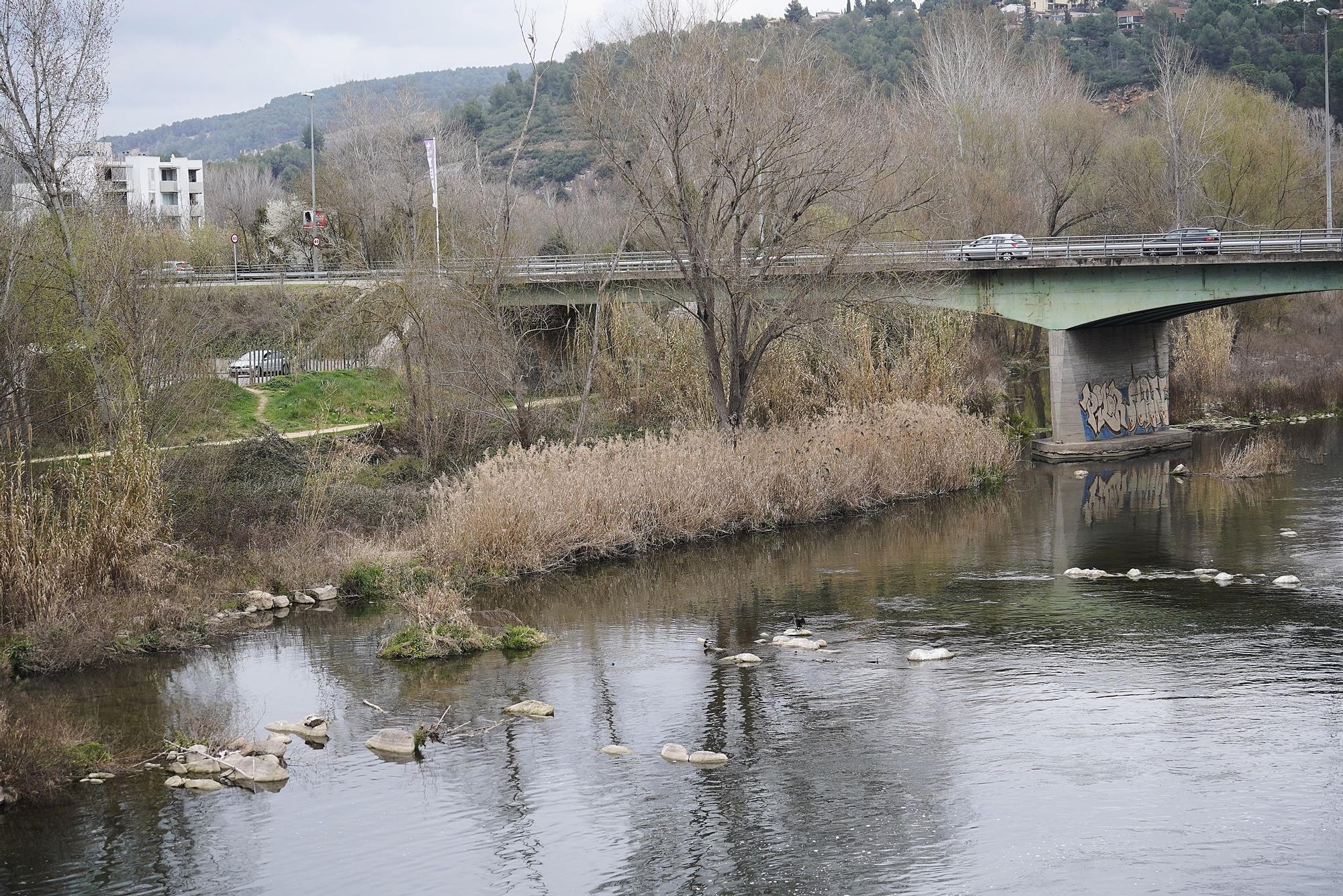 Girona adjudica la construcció del mur entre els ponts de la Barca i de França