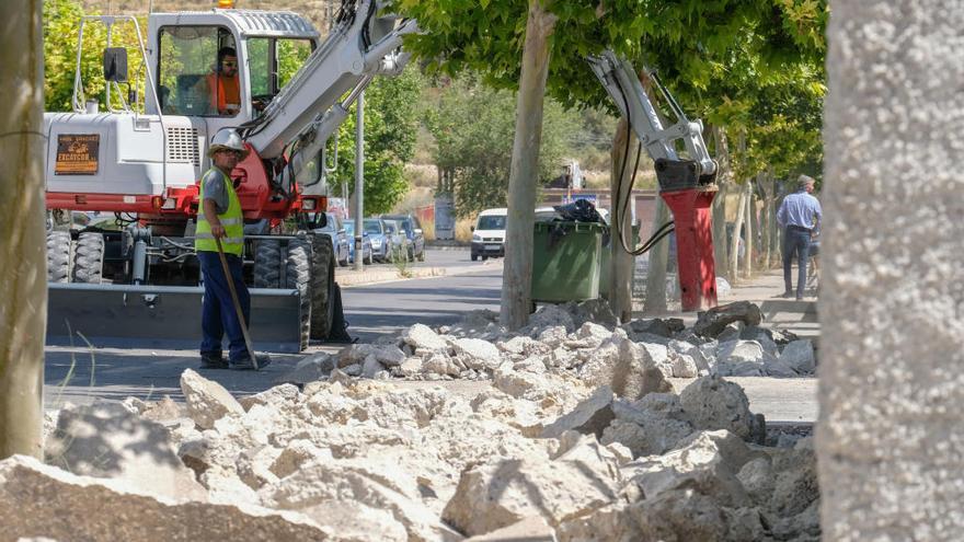 Comienzan las obras de modernización del polígono Campo Alto en la calle Italia