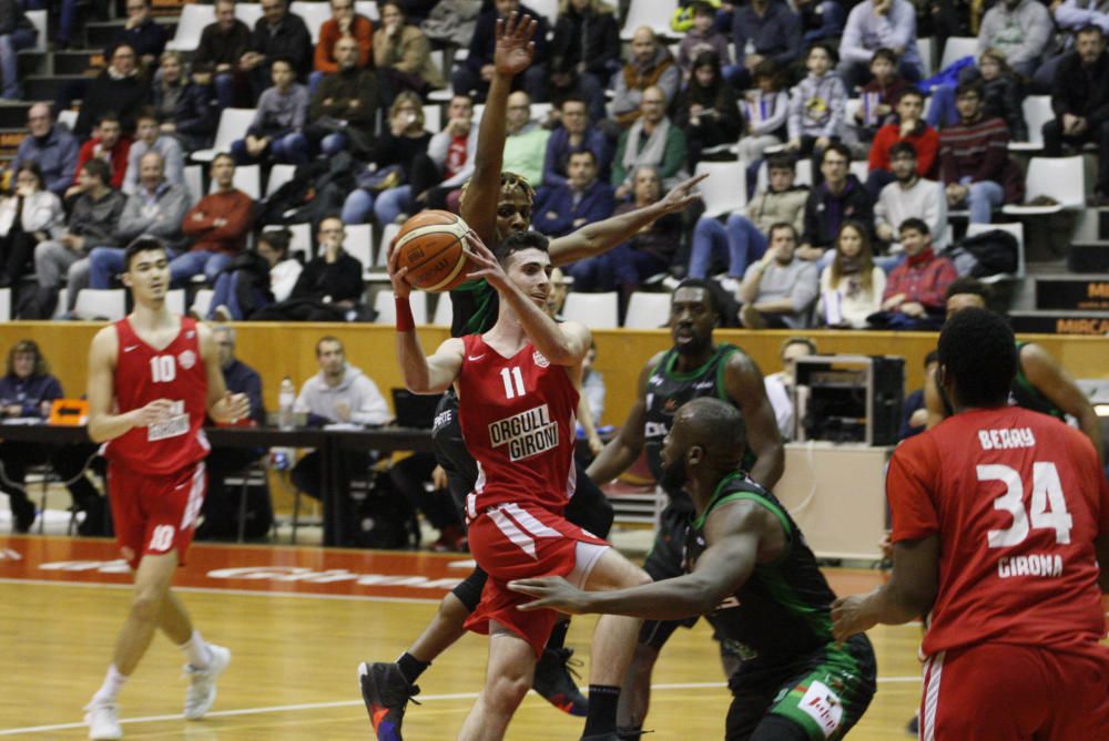 Les imatges del Bàsquet Girona - La Roda (76-65)