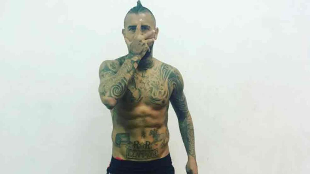 Arturo Vidal la lió en una discoteca