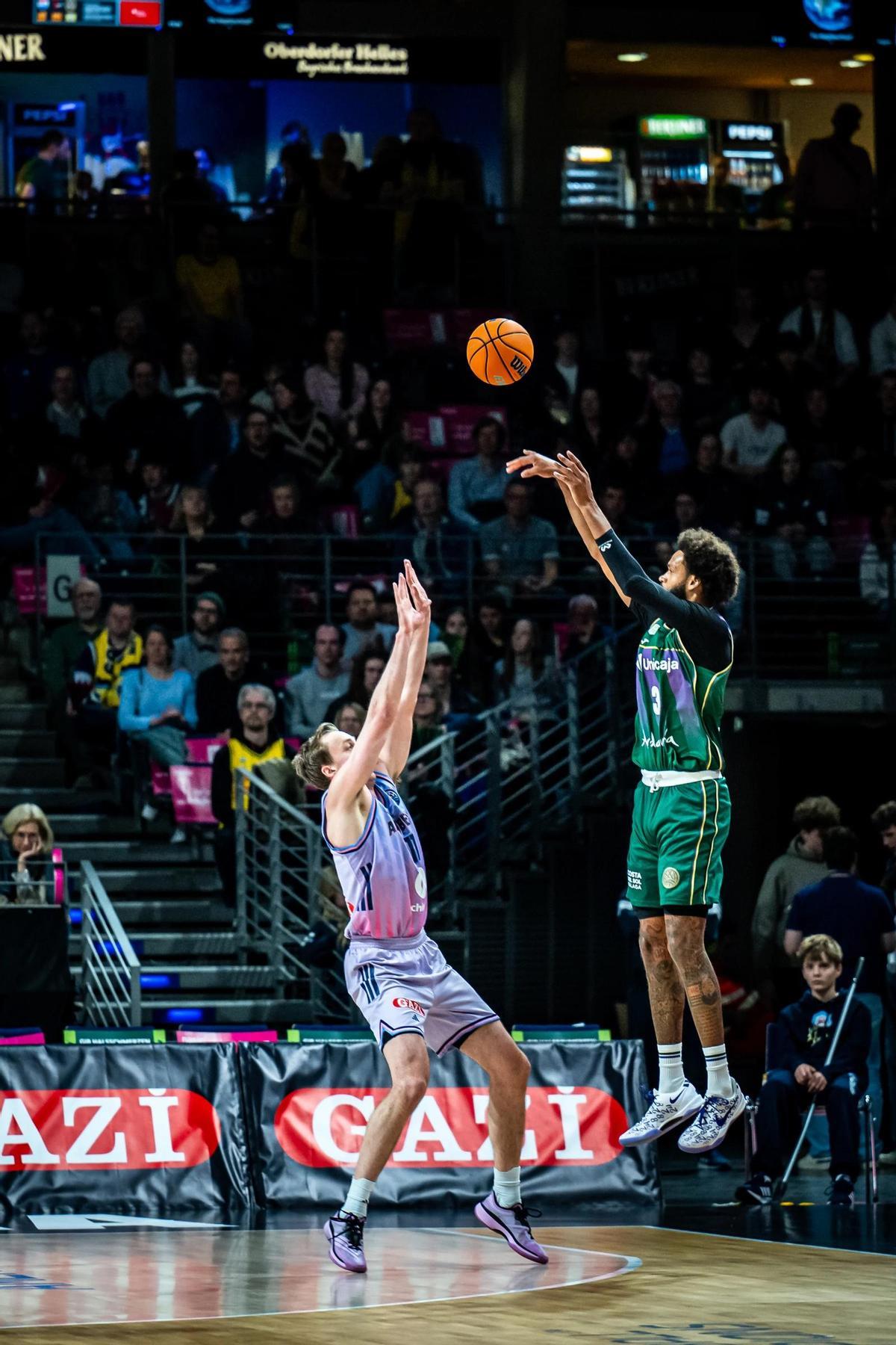El ALBA Berlín-Unicaja CB de BCL, en imágenes