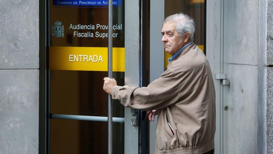 Riopedre durante una de sus visitas a los juzgados de Oviedo.