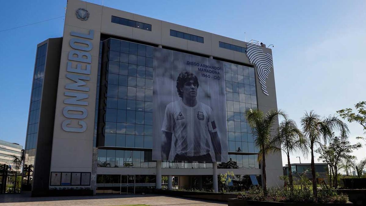 Sede de la Conmebol en Luque (Paraguay).