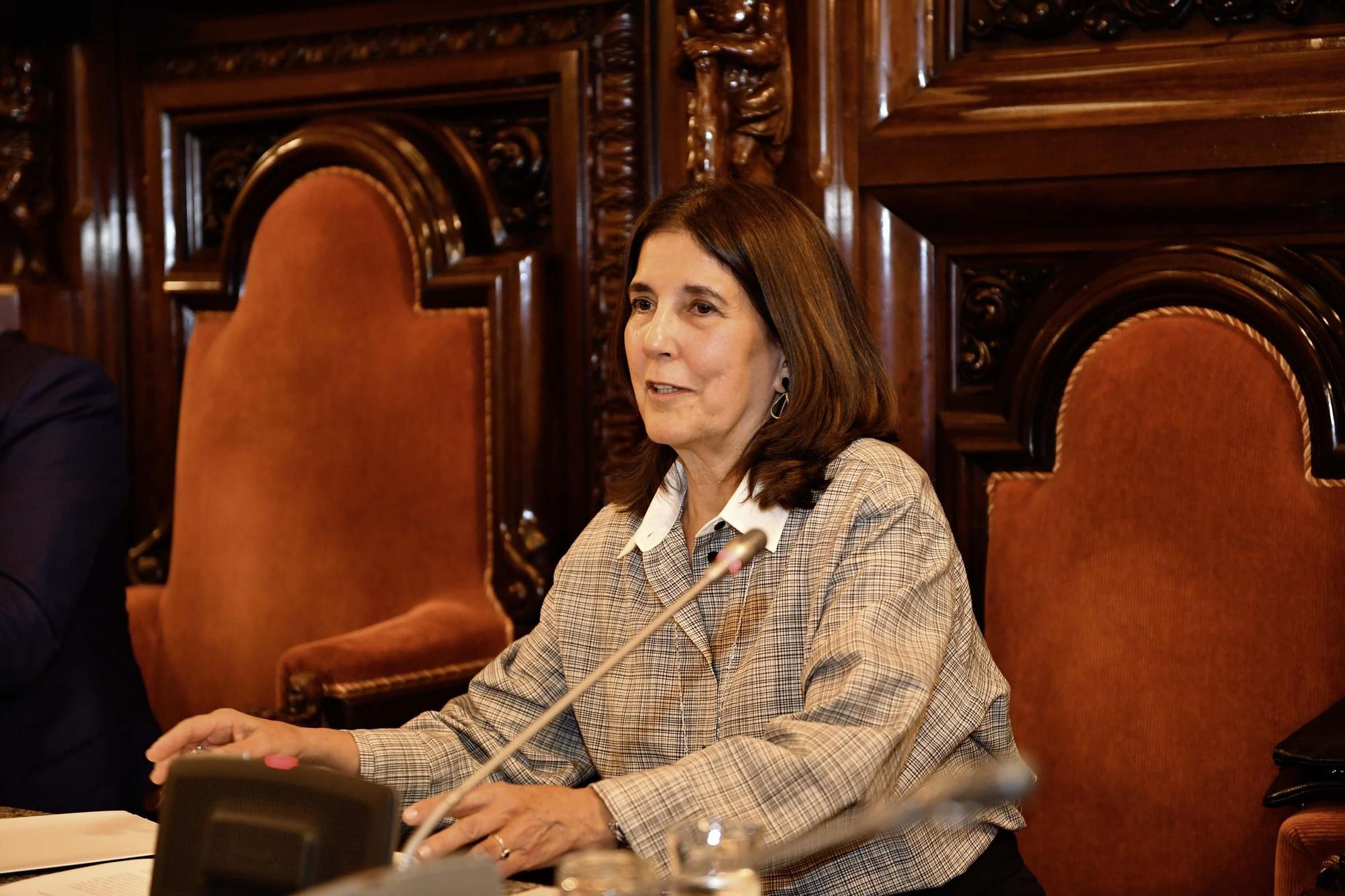 Olivia Rodríguez ingresa en el Instituto José Cornide