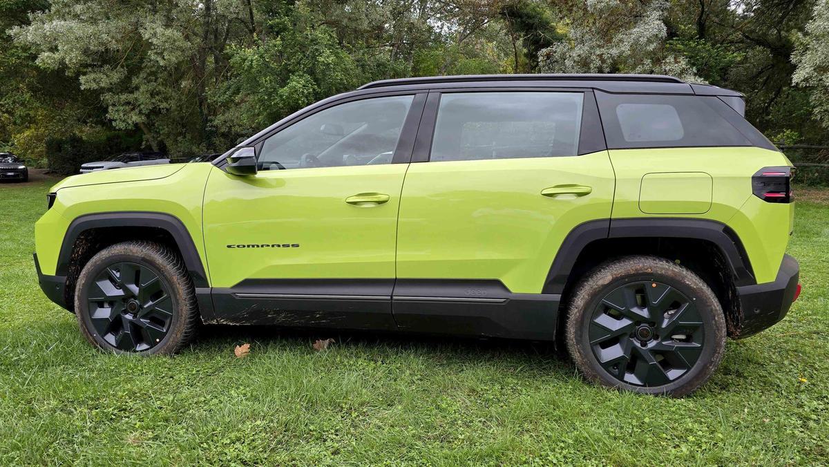 La revolución del nuevo Jeep Compass 4xe está escondida, y es su arquitectura eléctrica de doble motor