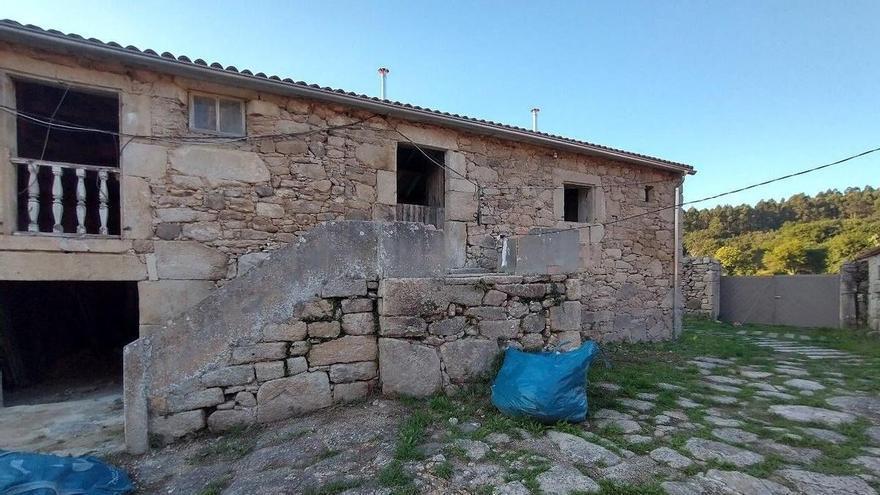 La Xunta financiará la mitad de la obra de rehabilitación de la rectoral de Loureda en Arteixo