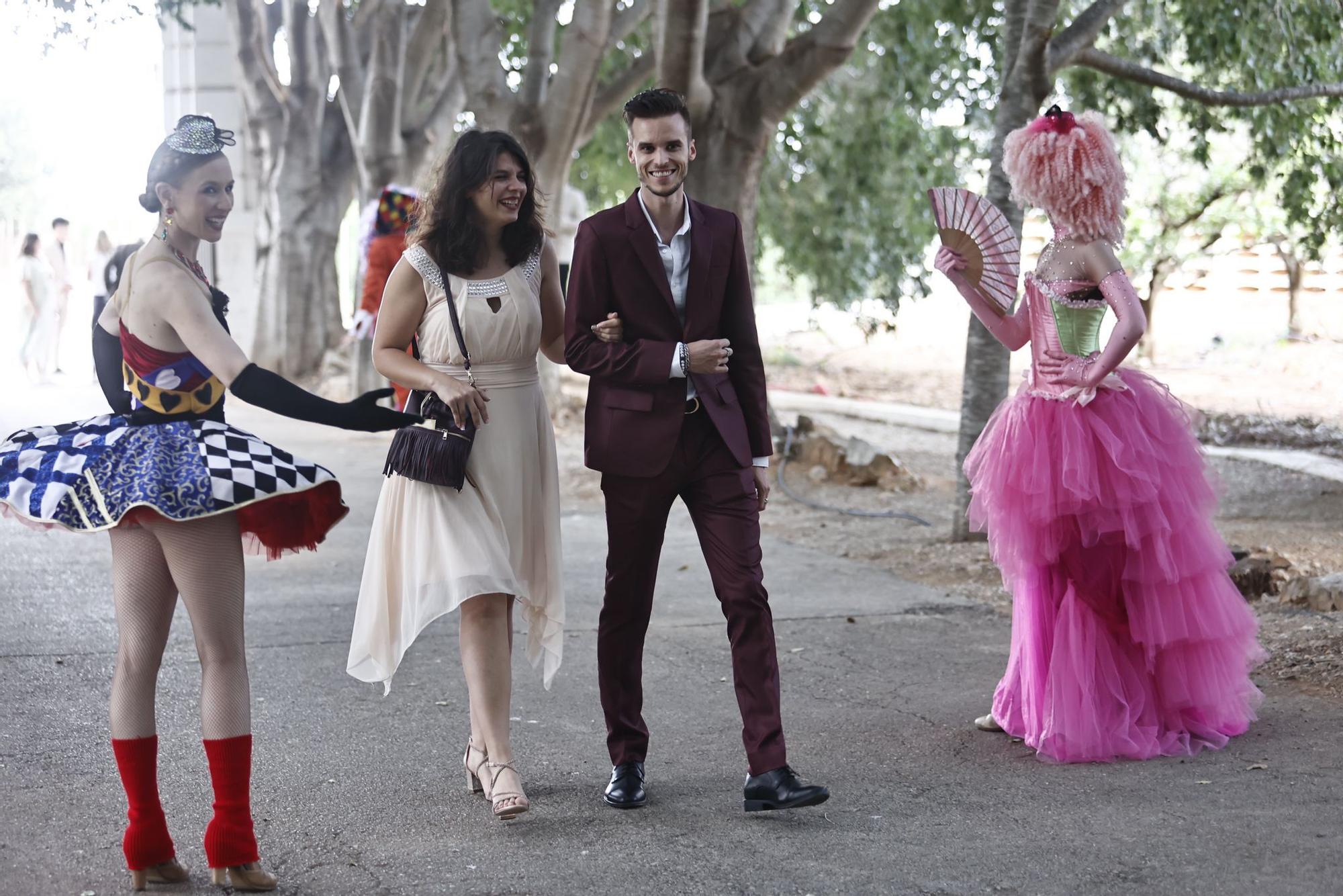 Boda de Nuria Llopis: la alfombra roja