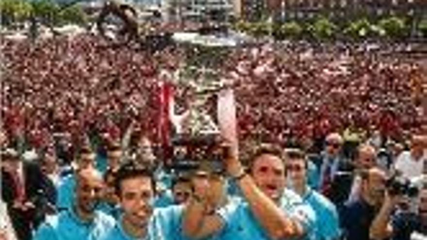 Bilbao surt al carrer per retre homenatge a l&#039;Athletic