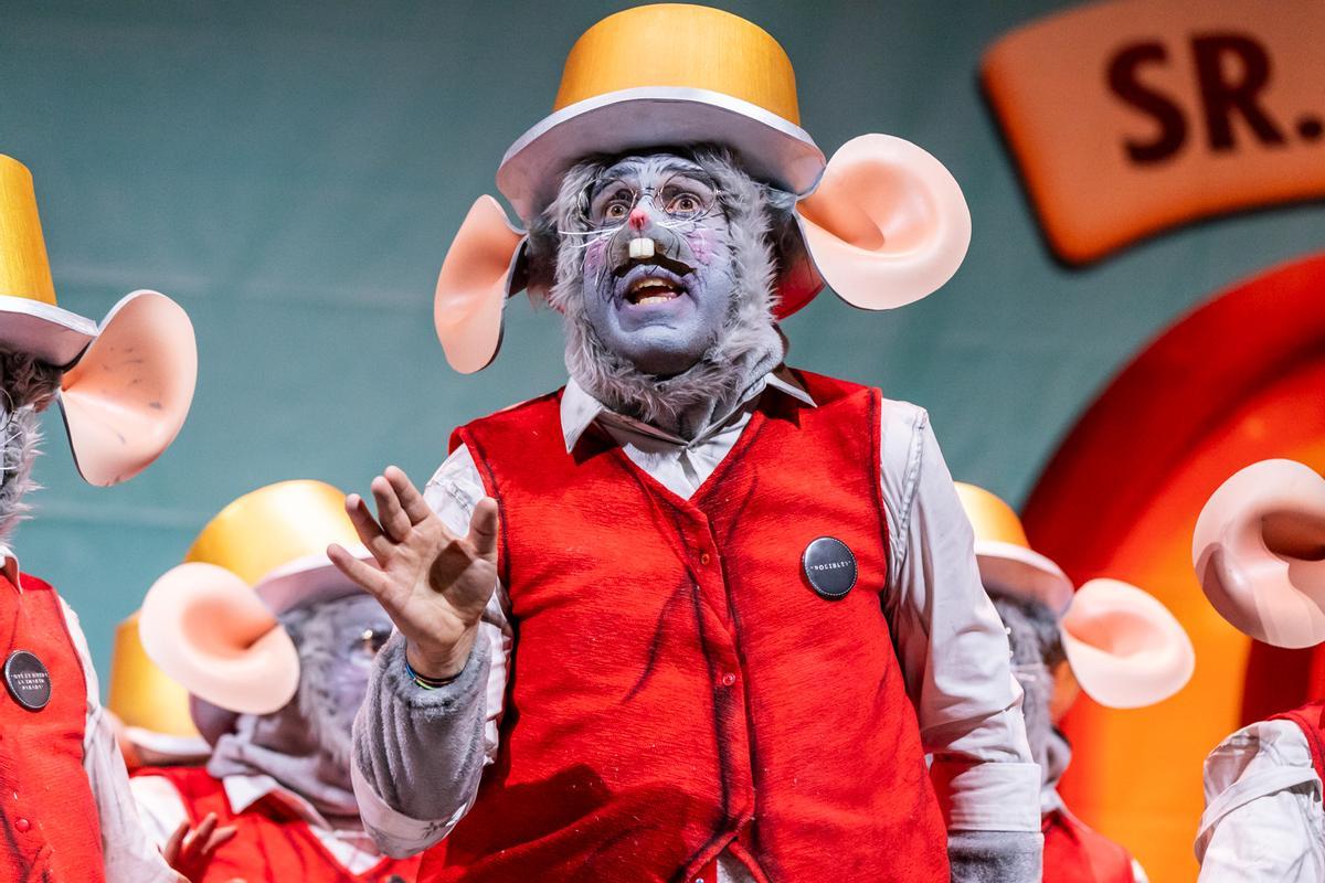 La murga 'Menuda noche' volvió a cerrar la fase del COAC.