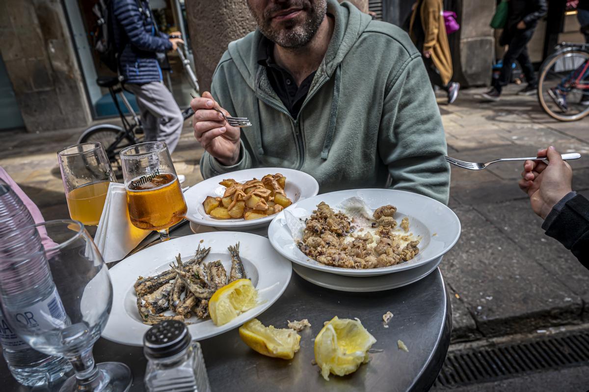 La jueza ordena al nuevo operador del bar Pinotxo de la Boqueria dejar de usar ese nombre comercial