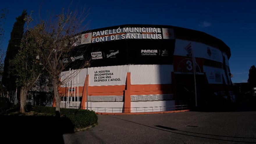 ¿Quién tiene permitido el acceso a La Fonteta para el Valencia BC - Armani?