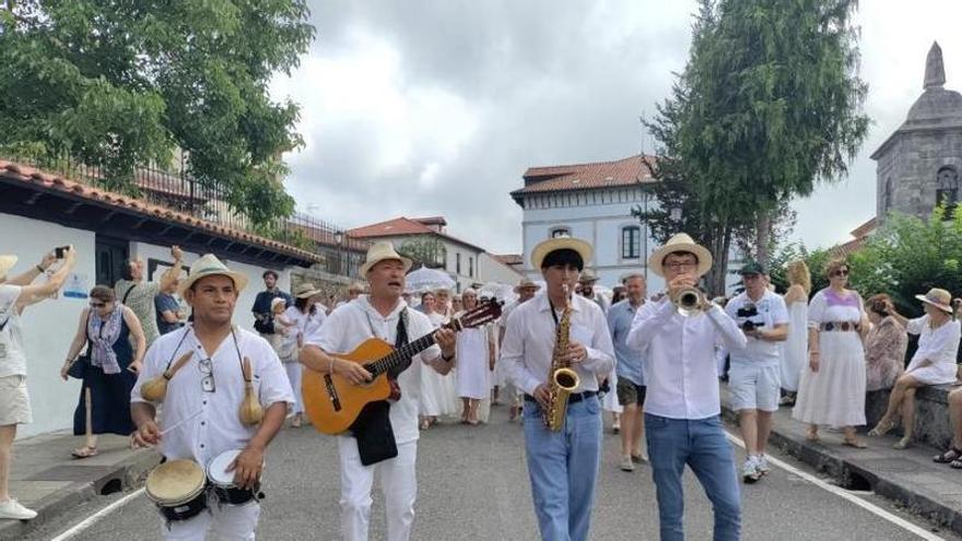 Colombres celebra la Feria del Indiano mirando a Venezuela