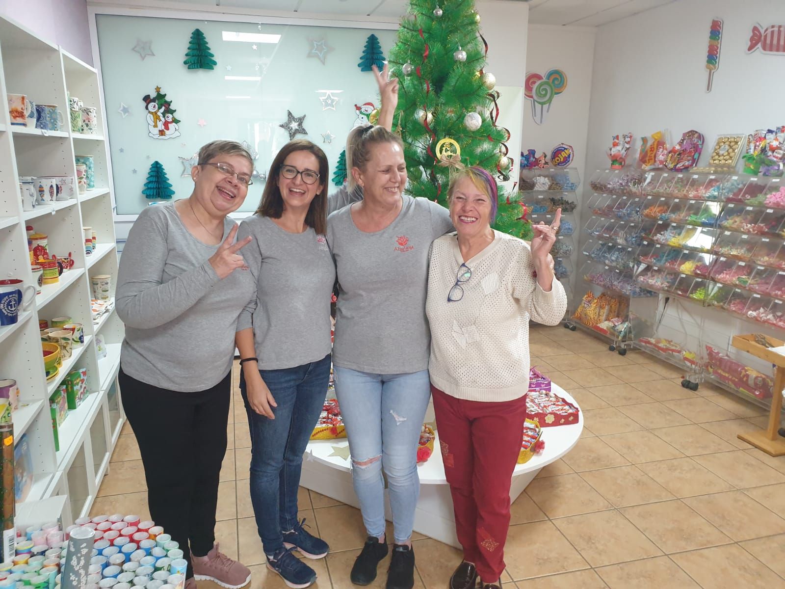 Alegría en el Bazar Ahumada, en Antigua,  dio el primer premio