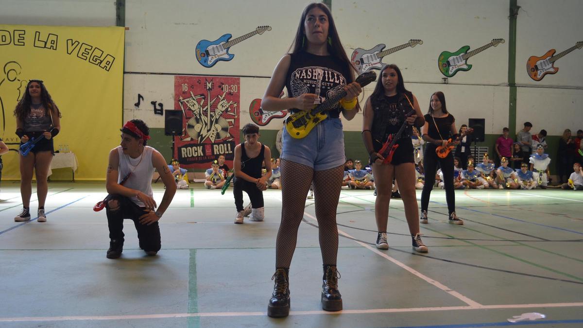 GALERÍA | La gran fiesta del colegio Virgen de la Vega de Benavente, en imágenes