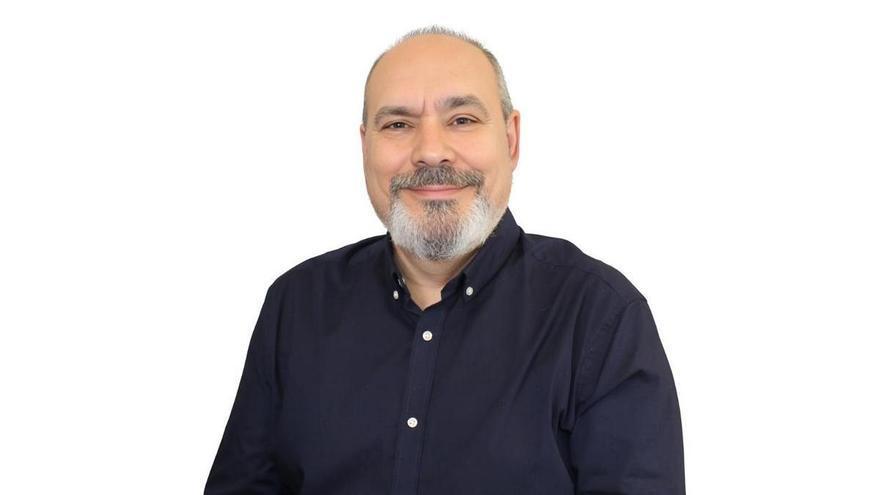 «Es fundamental escuchar a la generación que sale y dar confianza a la que entra, buscando la profesionalización sin perder los valores que les hicieron grandes»