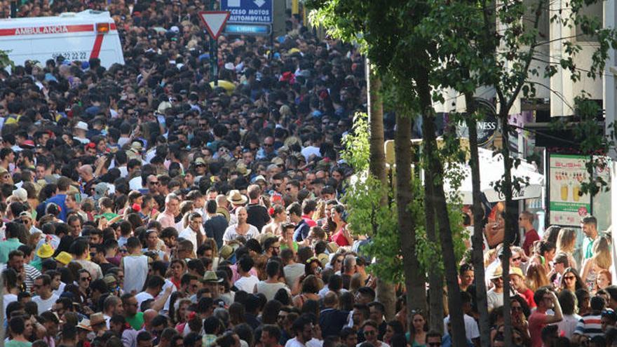 Desplazarse con soltura en la Feria de Málaga, todo un reto.