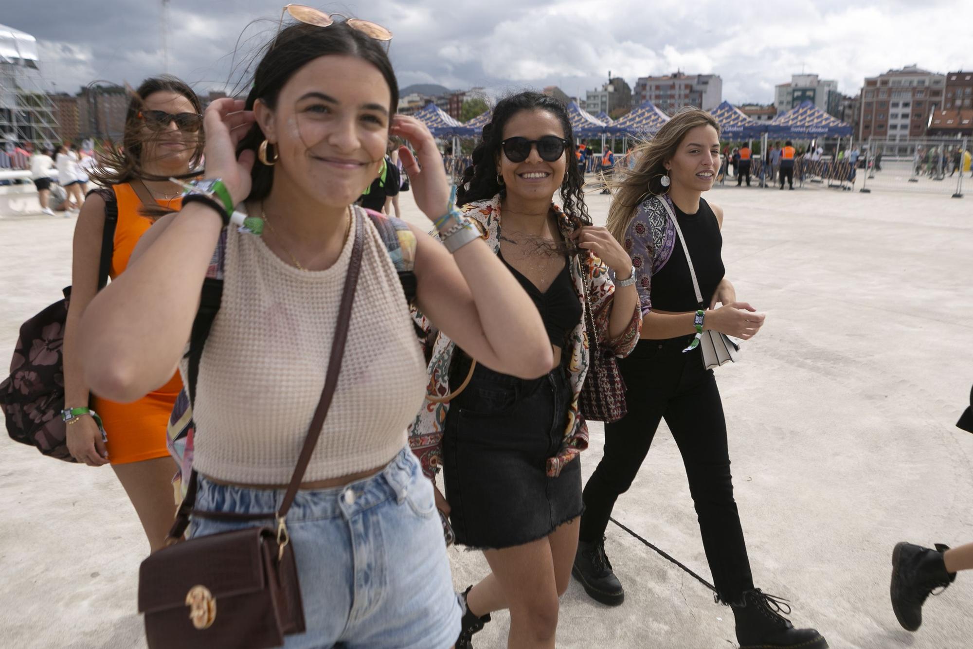 El Reggaeton Beach Festival de Avilés, en imágenes