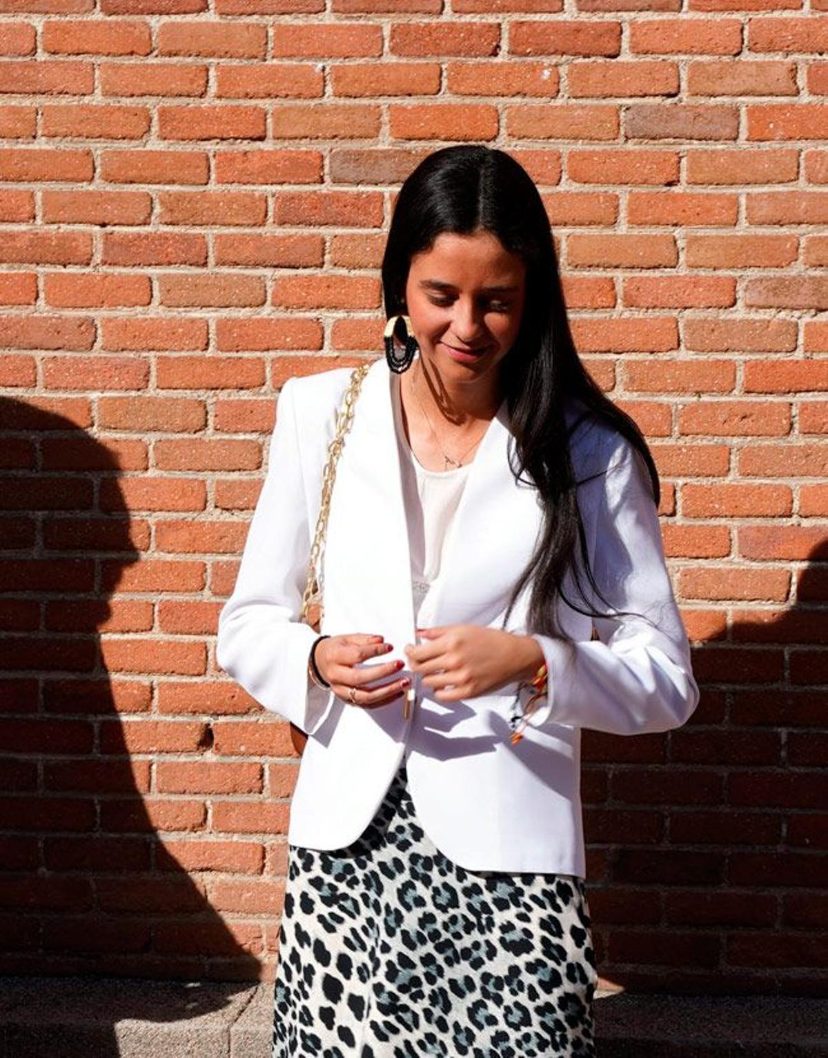 El look de Victoria Federica con falda 'animal print' en San Isidro