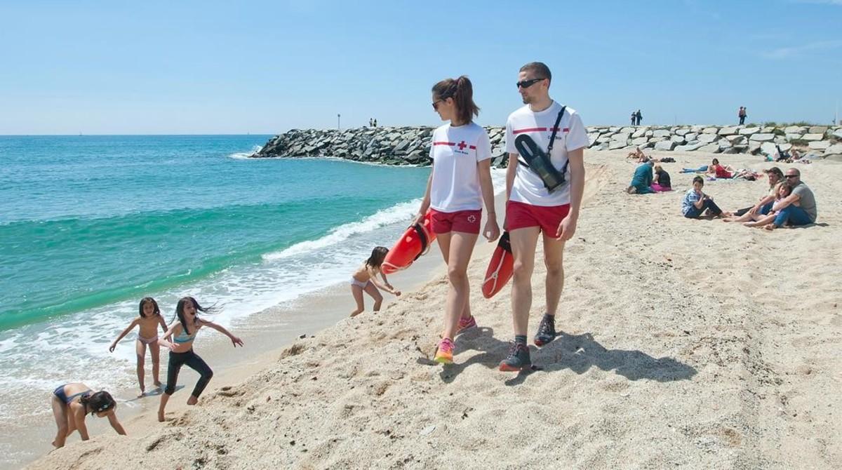 icoy33880613 sociedad reportaje el dia  socorristas de la cruz 160515193526