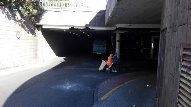 Un hombre fallece al caer desde la estación de guaguas de San Telmo