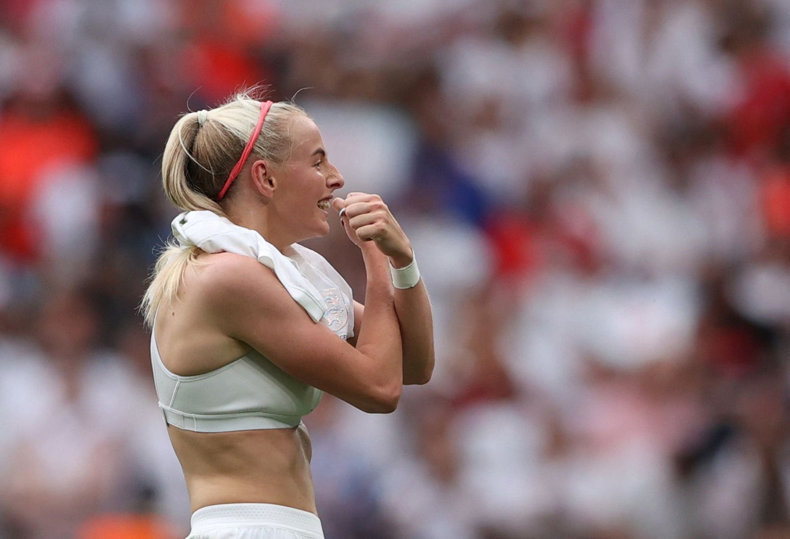 Así ha sido el gol de Kelly para que Inglaterra gane la Eurocopa Femenina