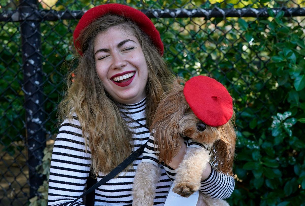 Desfile de disfraces de Halloween para perros en Nueva York