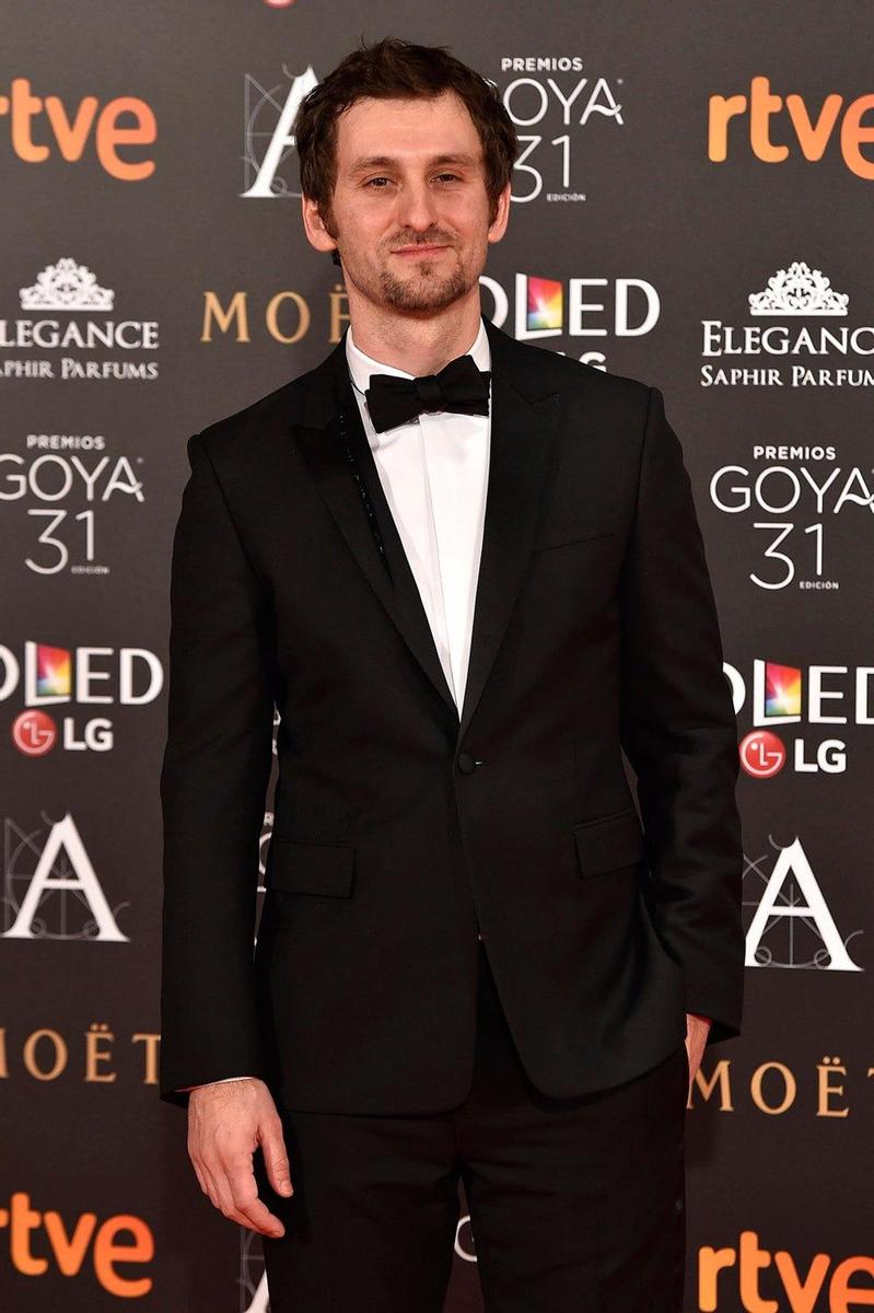 Premios Goya 2017: Raúl Arévalo con traje de Dior