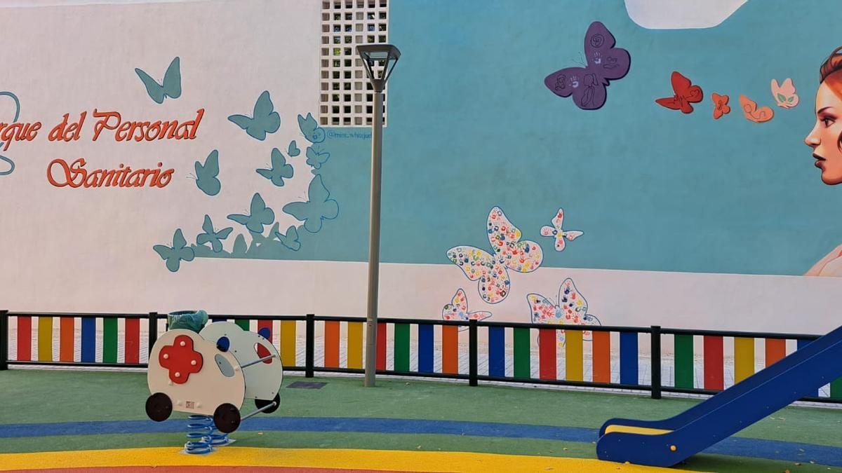 Una imagen del mural situado en el parque Personal Sanitario de Villena.