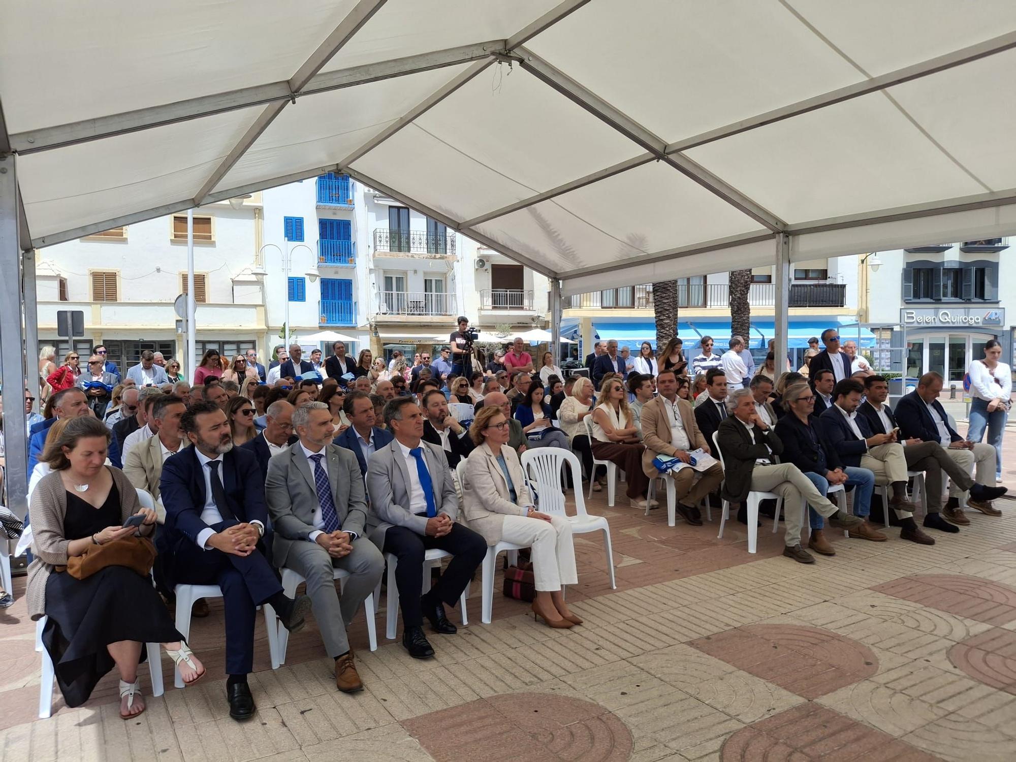 Xàbia, escenario de bandera: así ha sido la entrega de las 164 banderas azules (imágenes)