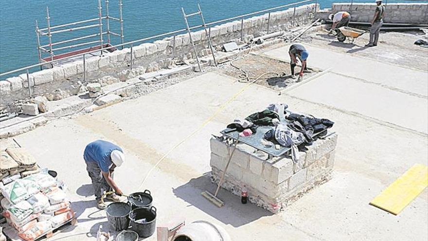 El castillo de Peñíscola inicia una nueva fase de la reforma