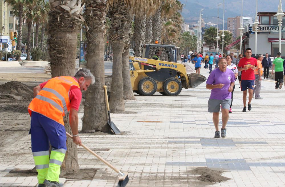 Málaga arregla sus playas tras el temporal