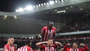 Ballard celebrando su gol