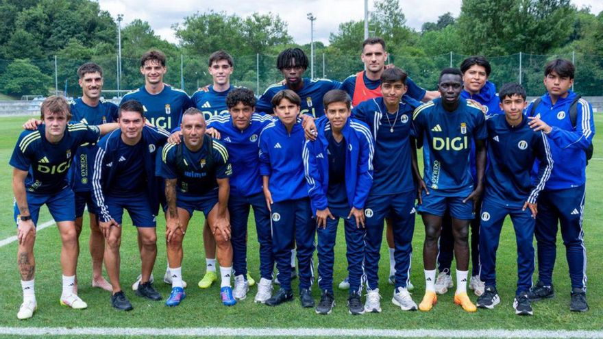 Los chicos de la Universidad del Fútbol, en El Requexón