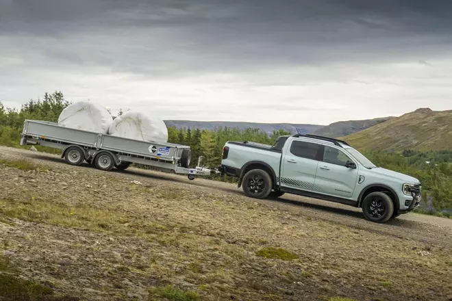 Ford Ranger PHEV: una bestia híbrida apta para cualquier terreno