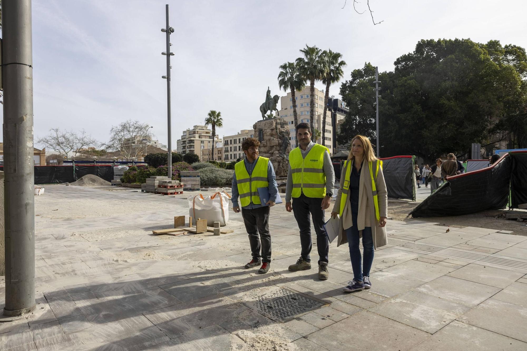 Fotos | La renovada plaza España de Palma