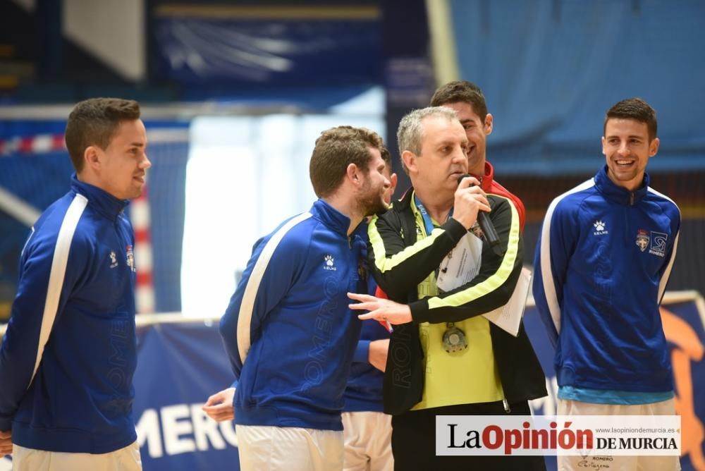 Encuentro de escolares con los jugadores del Plást