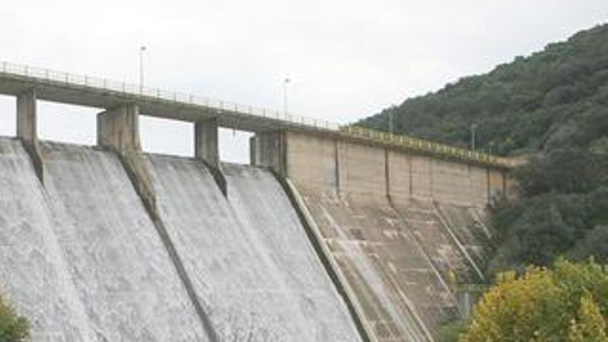 Las presas pierden un billón de litros, el consumo de los extremeños en 10 años