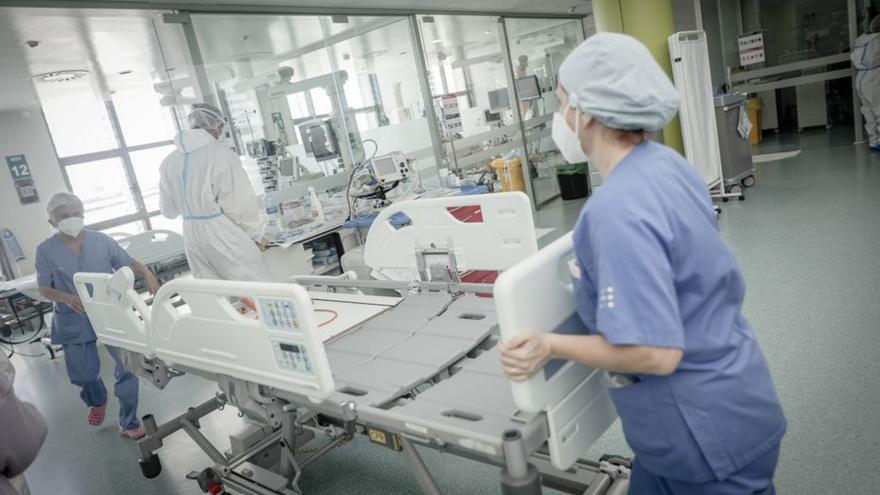 Coronavirus en Baleares: Los ingresos hospitalarios por covid se desploman y dejan solo a ocho personas en la UCI