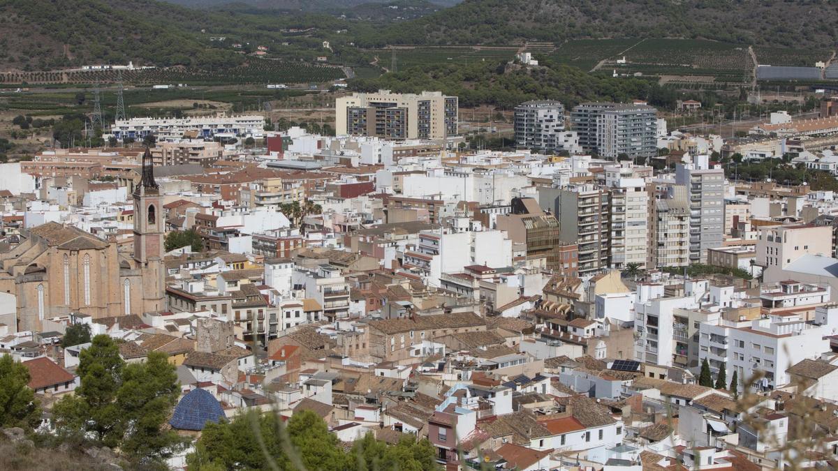 Una vista del municipio de Sagunt.MRV Castillo de Sagunto vistas Sagunto y Ciutat Vella