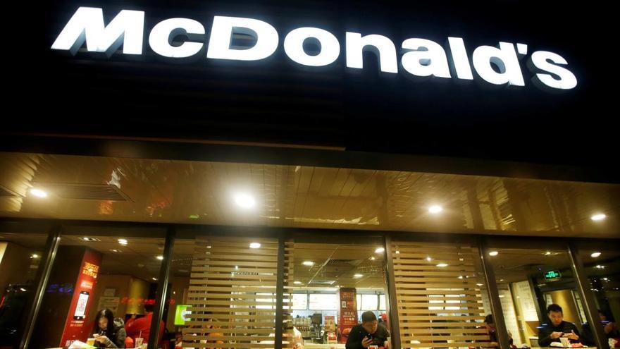 Varios clientes estallan en lágrimas al no recibir su pedido del McDonalds tras el confinamiento