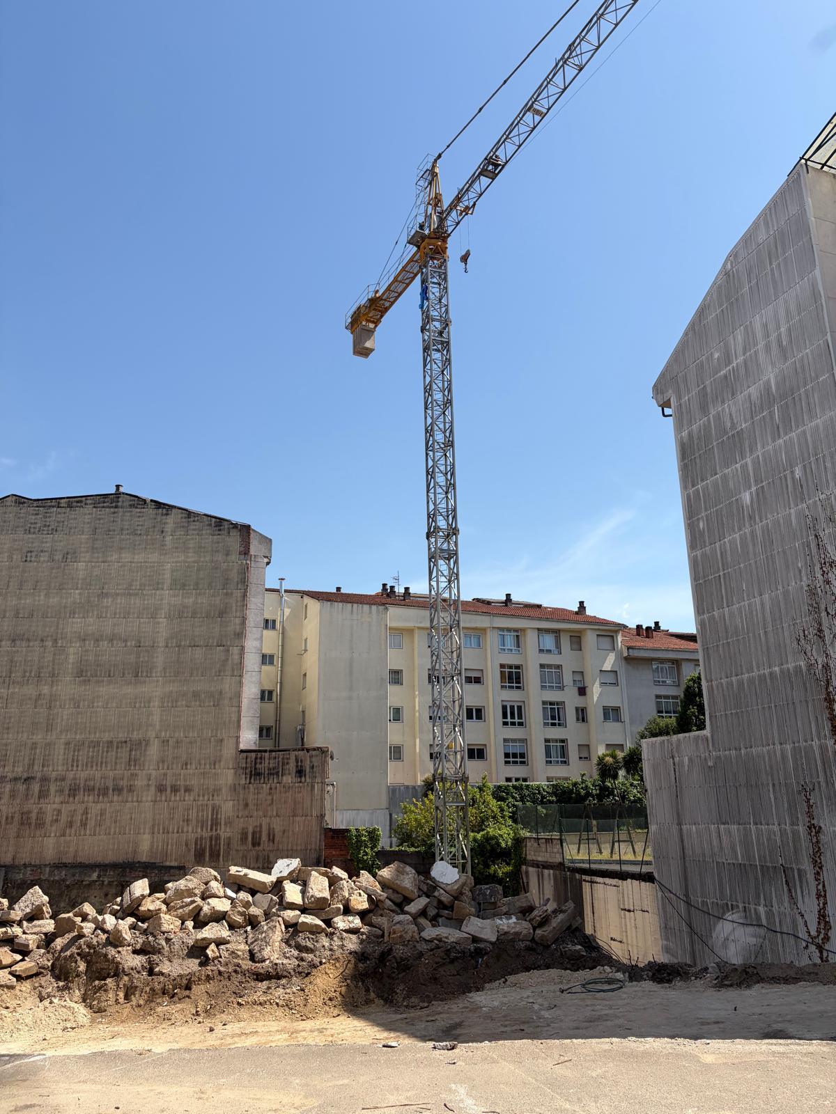 En la confluencia de la rúa da Madalena y rúa de Xaquín Lorenzo se levantará un edificio de 78 viviendas.