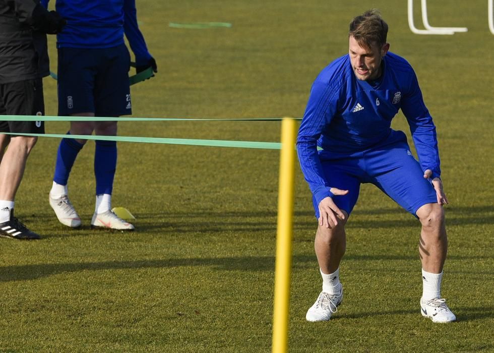 Entrenamiento del Real Oviedo en El Requexón