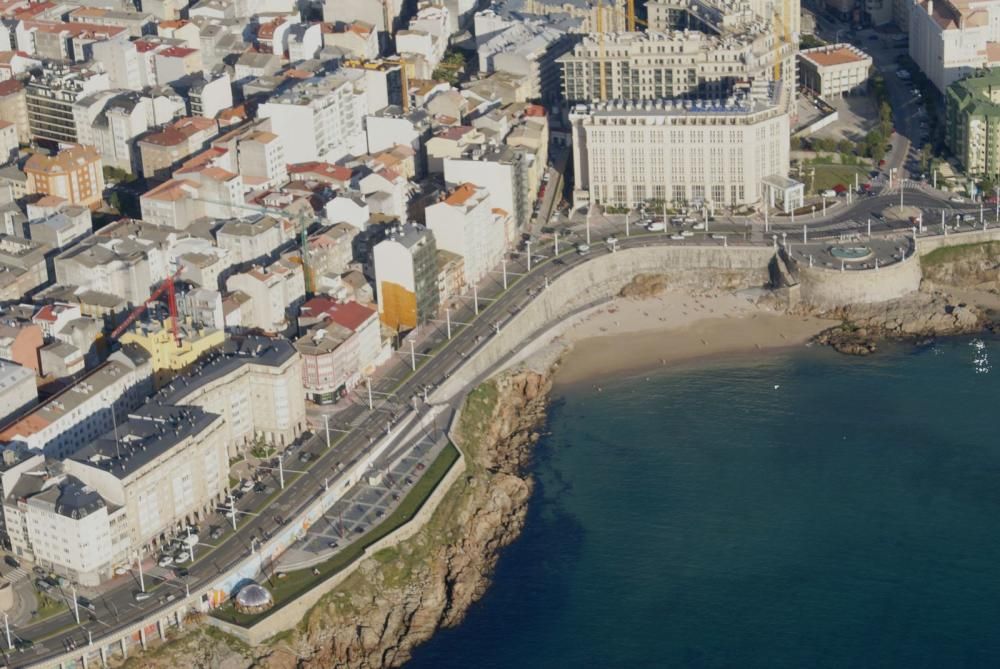 El antes y el después del paseo marítimo de A Coruña