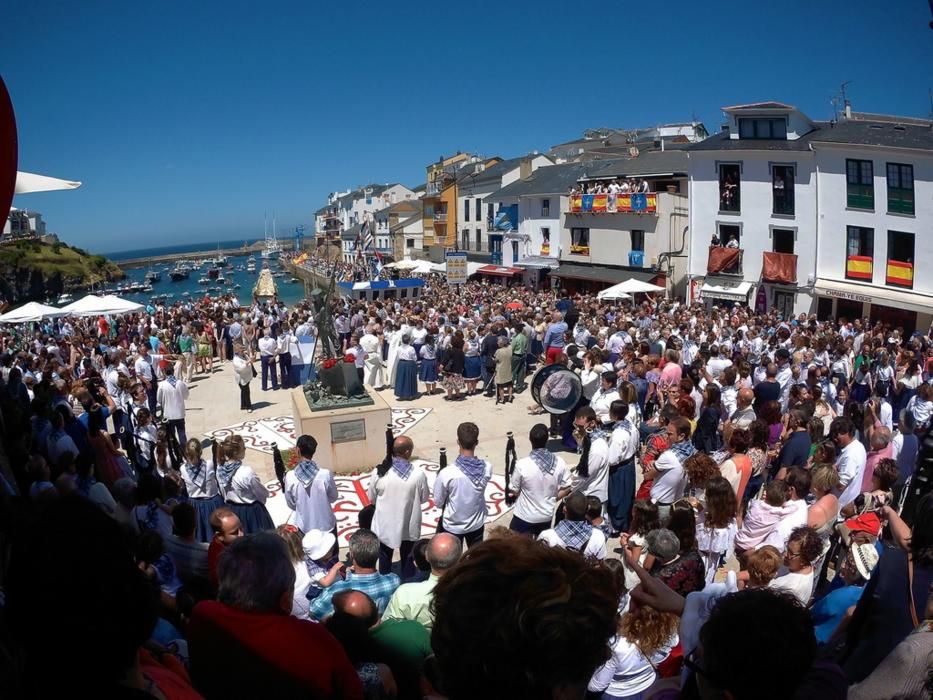 Procesión de la Virgen de El Carmen en Tapia