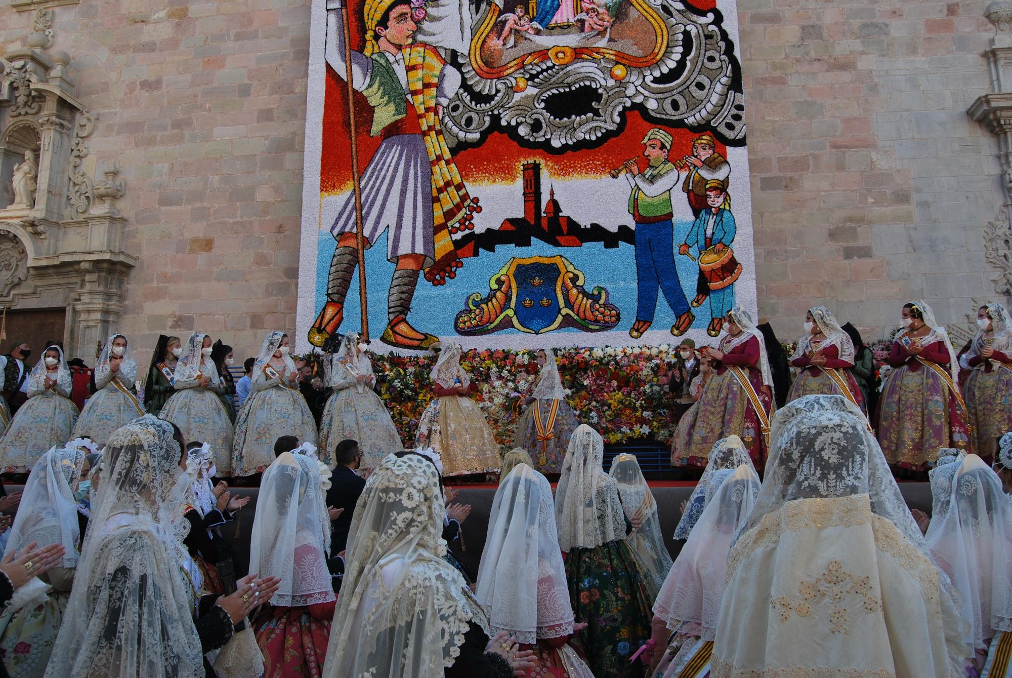 Ofrenda a la patrona de Burriana