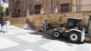 Las últimas intervenciones en la iglesia de San Patricio y el Puente de la Torta despiertan las críticas de los vecinos de Lorca