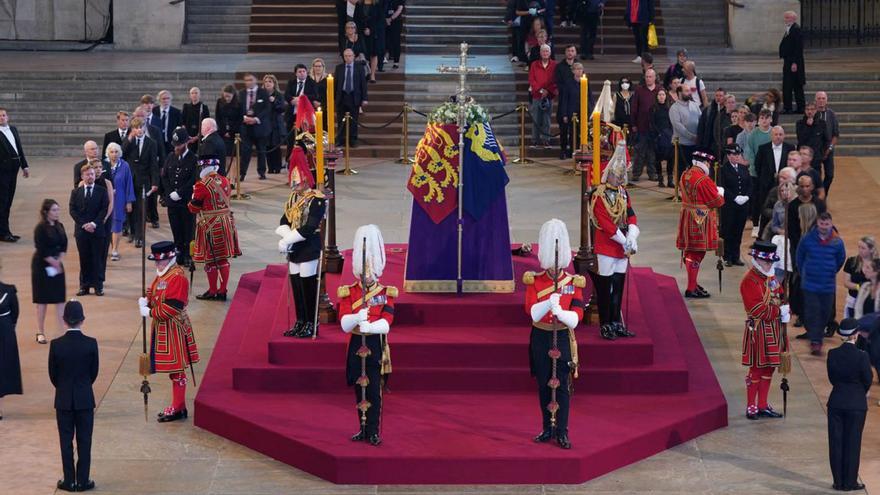 La reina d’Anglaterra  i el pimentó torrat