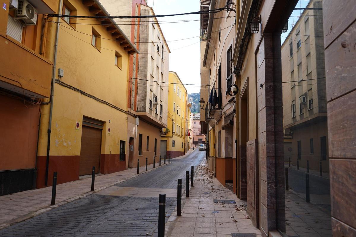 Calle Pintor Rusiñol de Xàtiva, en la que se cortará el tráfico por obras.