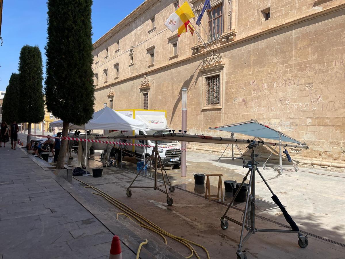 Exteriores del Colegio Diocesano Santo Domingo, donde se está llevando a cabo el rodaje