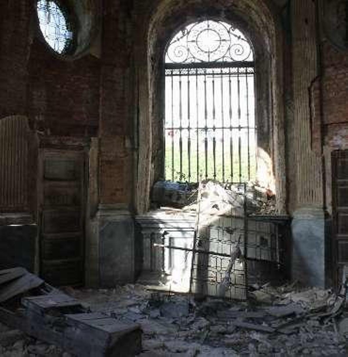 Grado negocia la cesión gratuita del panteón funerario de Concha Heres y Palacio